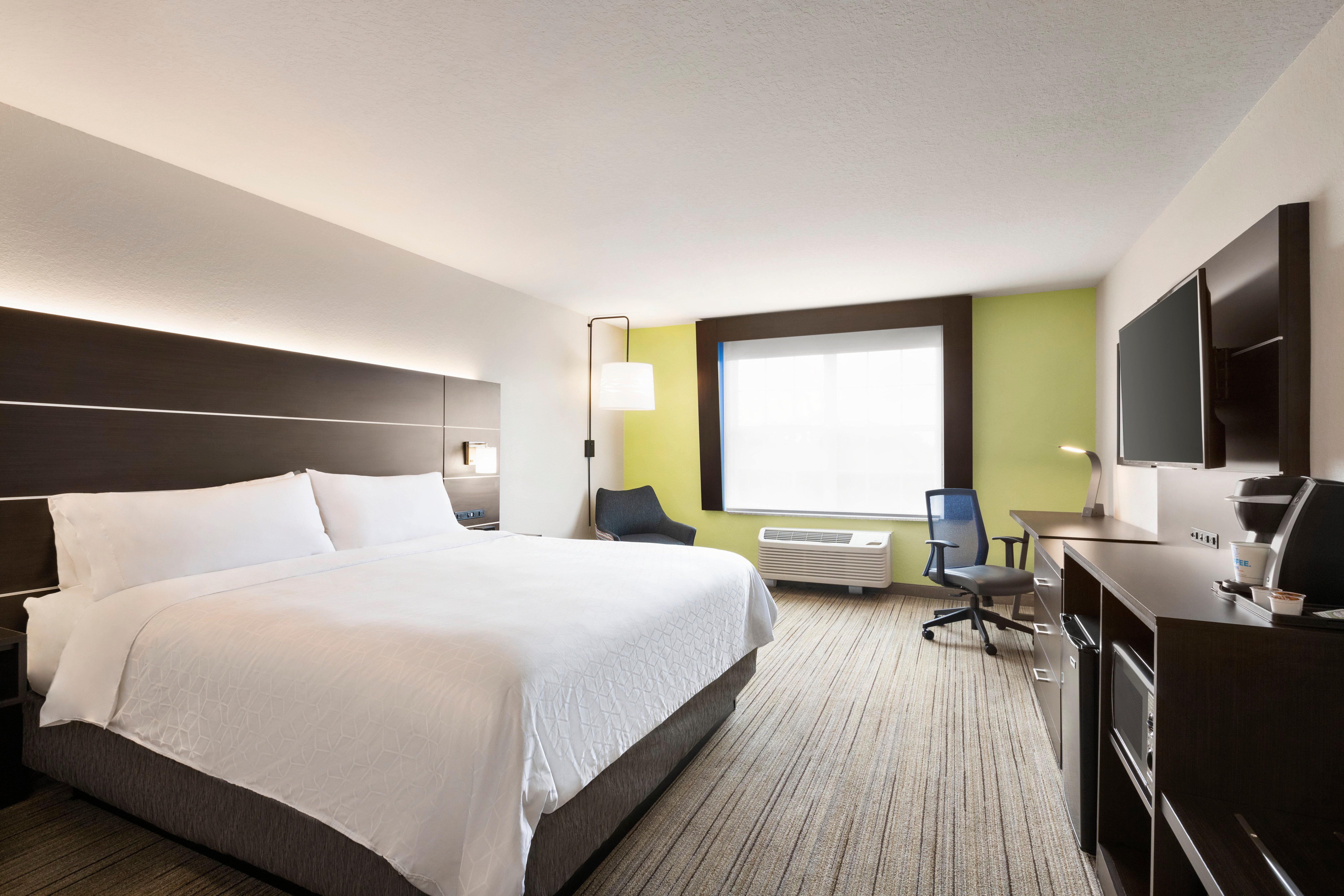 Holiday Inn Express & Suites Sarasota East By Ihg Bagian luar foto