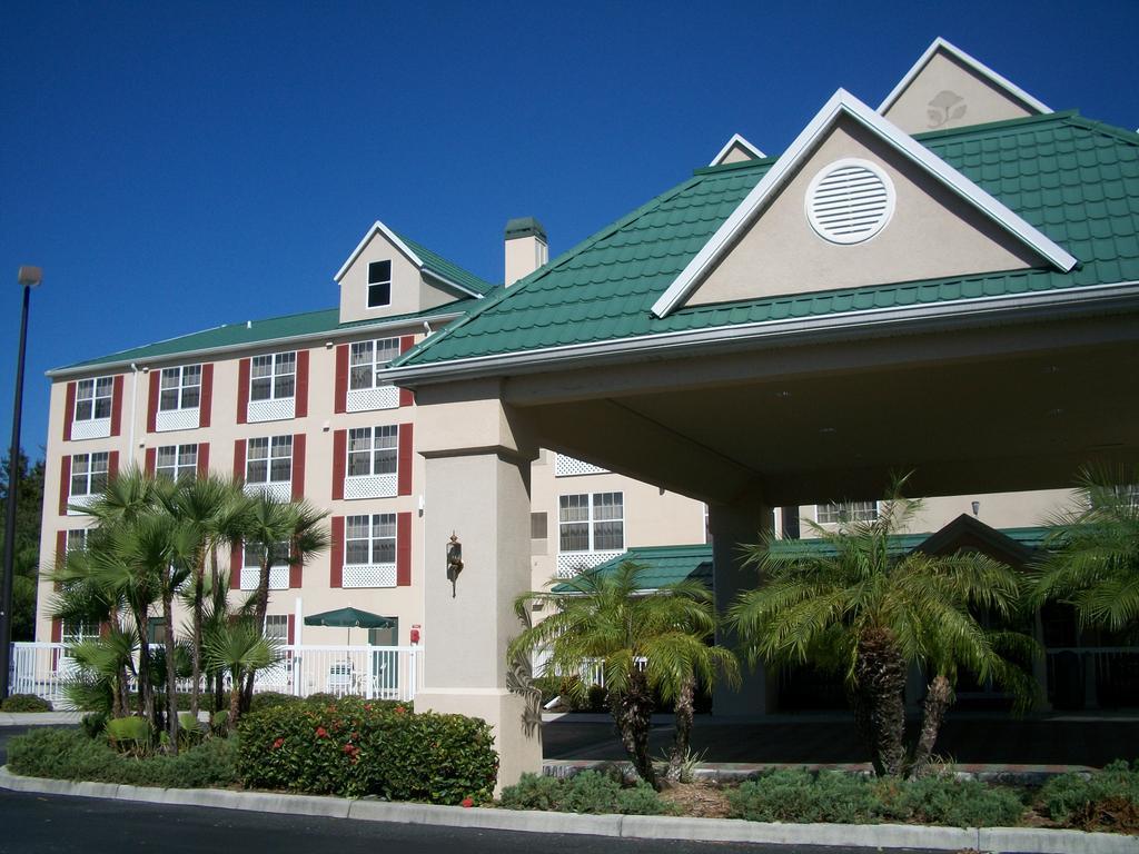 Holiday Inn Express & Suites Sarasota East By Ihg Bagian luar foto