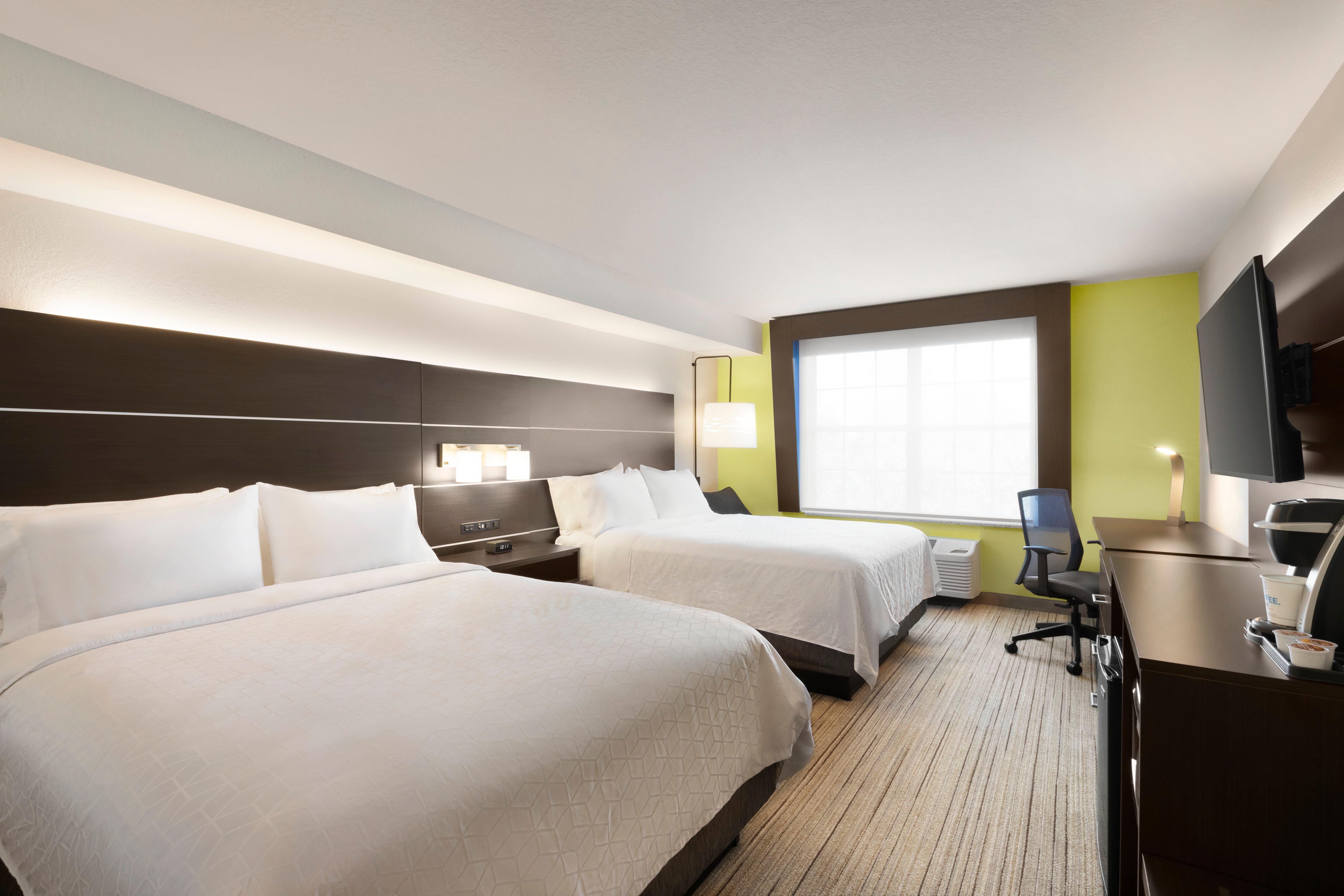 Holiday Inn Express & Suites Sarasota East By Ihg Bagian luar foto